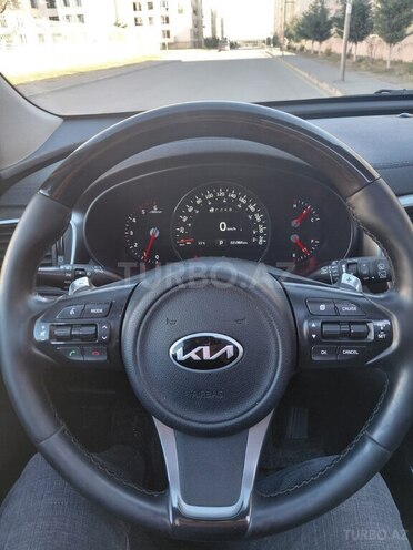 Kia Sorento-16