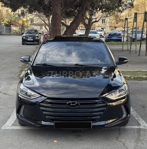 Hyundai Elantra 2017, 136,500 km - 2.0 л - Bakı