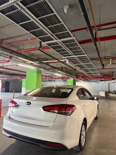 Kia K3 2017, 250,000 km - 1.6 l - Bakı