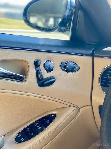 Mercedes CLS 350 2006, 270,000 km - 3.5 л - Bakı