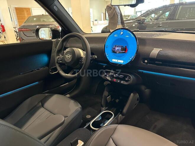 Mini Cooper SE-3