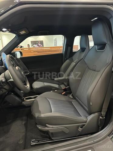 Mini Cooper SE-10