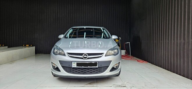 Opel Astra 2015, 233,000 km - 1.6 l - Bakı