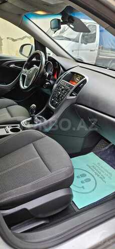 Opel Astra 2015, 233,000 km - 1.6 l - Bakı