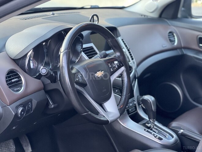 Chevrolet Cruze 2015, 330,000 km - 1.4 л - Bakı