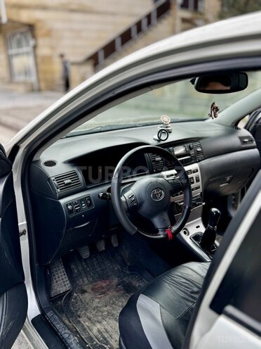 Toyota Corolla-10