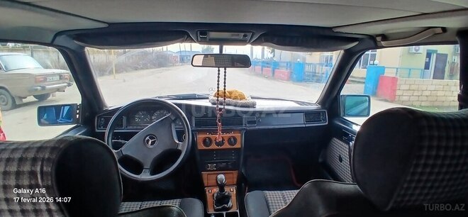 Mercedes 190 1992, 281,000 km - 1.8 l - Sabirabad