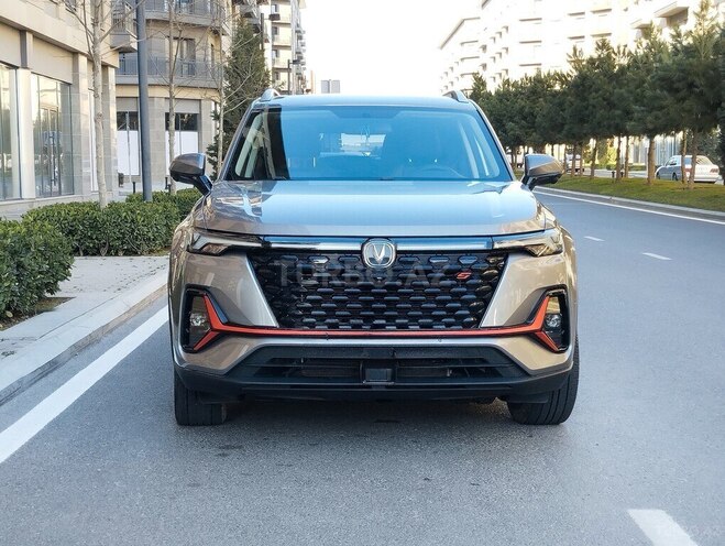 Changan CS 35 Plus 2023, 26,000 km - 1.6 л - Bakı