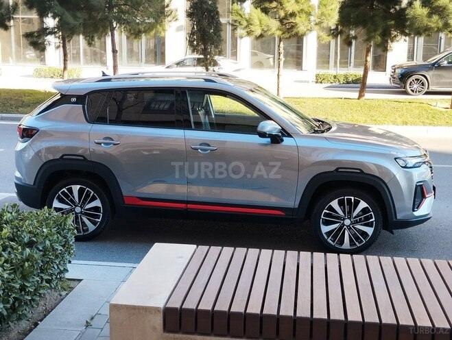 Changan CS 35 Plus 2023, 26,000 km - 1.6 л - Bakı