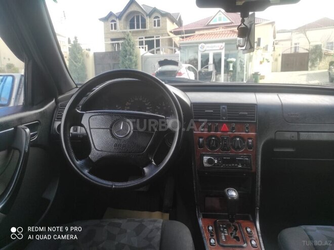 Mercedes C 220 1999, 356,235 km - 2.2 л - Bakı