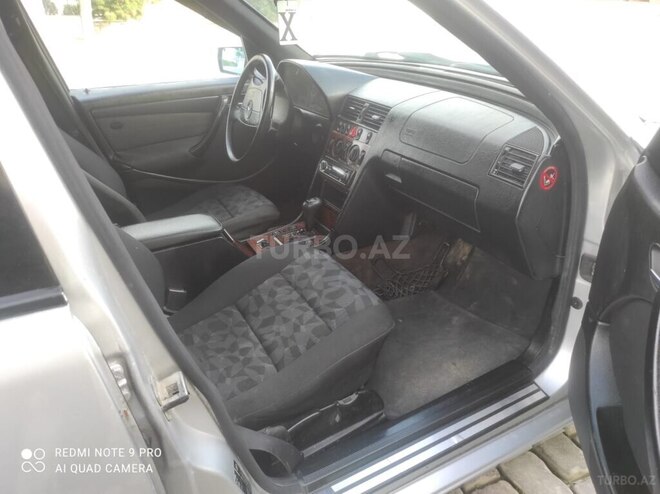 Mercedes C 220 1999, 356,235 km - 2.2 л - Bakı