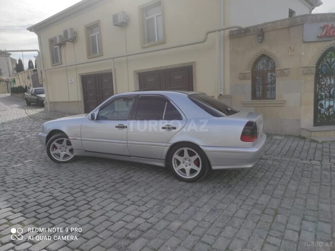 Mercedes C 220 1999, 356,235 km - 2.2 л - Bakı