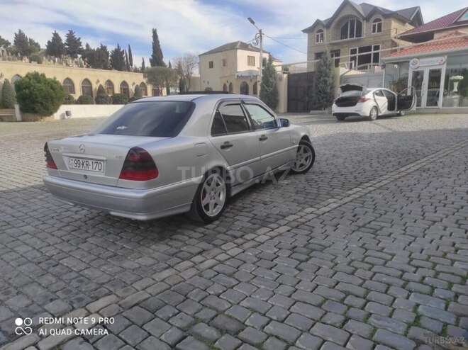 Mercedes C 220 1999, 356,235 km - 2.2 л - Bakı