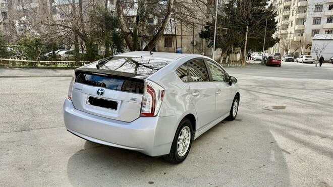 Toyota Prius 2015, 258,000 km - 1.8 l - Bakı