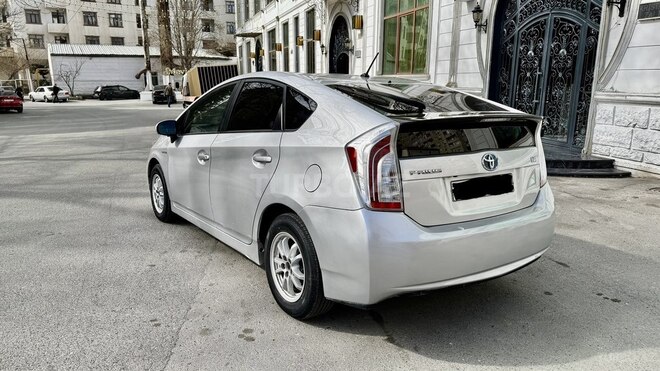 Toyota Prius 2015, 258,000 km - 1.8 l - Bakı