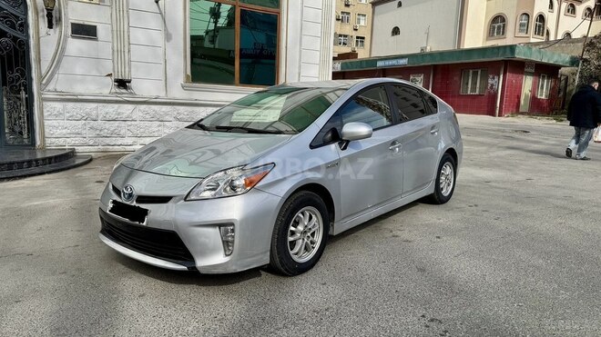 Toyota Prius 2015, 258,000 km - 1.8 l - Bakı