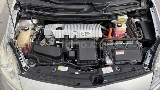Toyota Prius 2015, 258,000 km - 1.8 l - Bakı