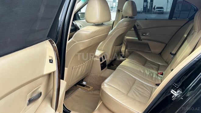 BMW 525-10