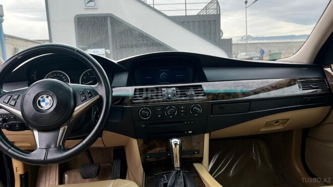 BMW 525-6
