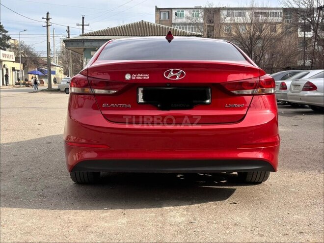 Hyundai Elantra 2016, 193,125 km - 2.0 л - Şirvan