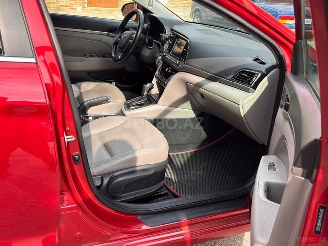 Hyundai Elantra 2016, 193,125 km - 2.0 л - Şirvan