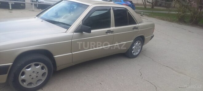 Mercedes 190 1990, 326,000 km - 2.0 л - Bakı