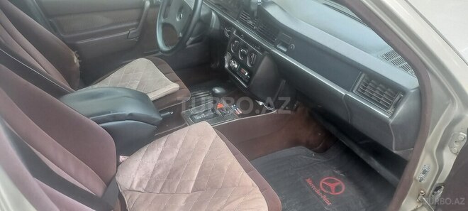 Mercedes 190 1990, 326,000 km - 2.0 л - Bakı