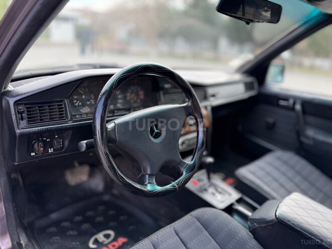 Mercedes 190 1991, 251,000 km - 2.0 l - Sumqayıt