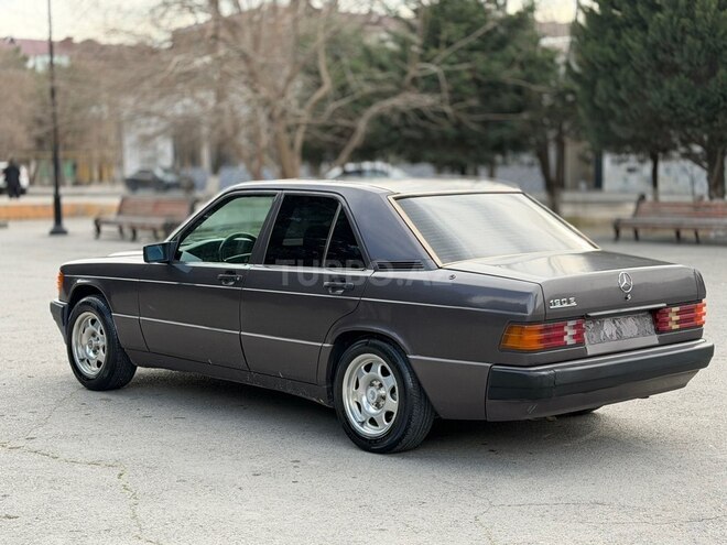 Mercedes 190 1991, 251,000 km - 2.0 l - Sumqayıt