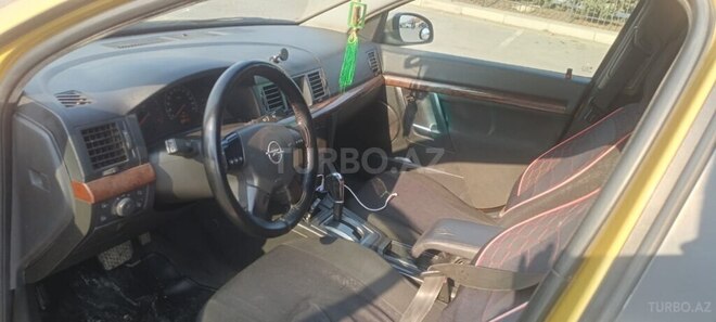 Opel Vectra 2002, 316,000 km - 2.2 л - Yevlax