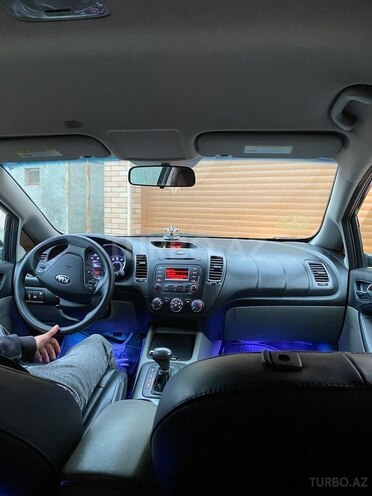 Kia Forte 2015, 231,746 km - 1.8 l - Lənkəran