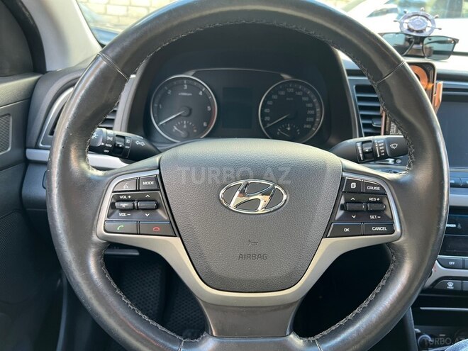 Hyundai Avante 2015, 222,000 km - 1.6 l - Bakı
