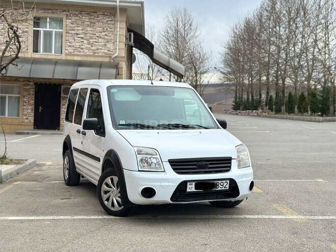 Ford Tourneo Connect 2012, 254,645 km - 1.8 л - Şamaxı