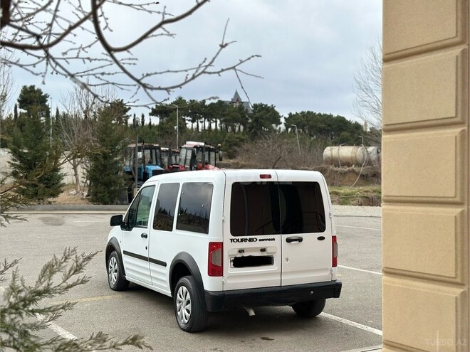 Ford Tourneo Connect 2012, 254,645 km - 1.8 л - Şamaxı