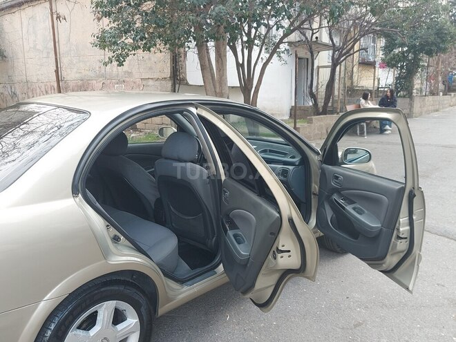 Nissan Sunny 2007, 332,000 km - 1.6 l - Bakı