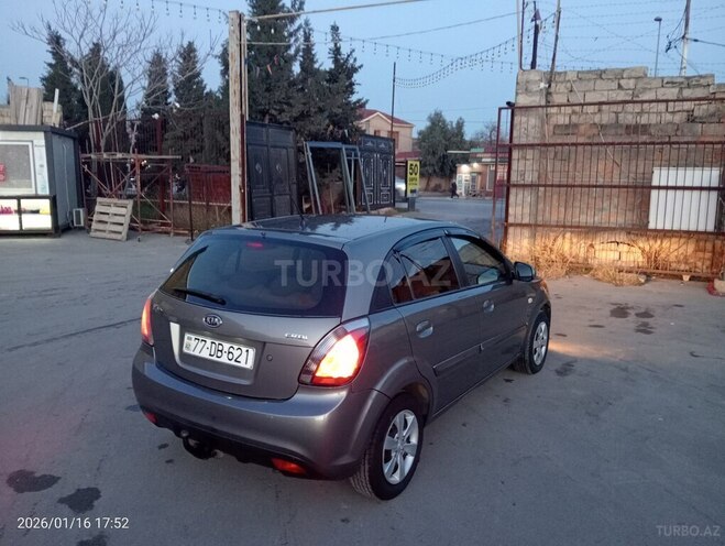 Kia Rio 2009, 215,600 km - 1.5 l - Bakı