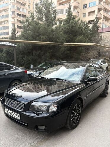 Volvo S80-12