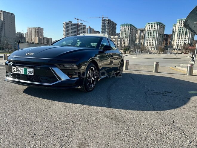 Hyundai Sonata-4