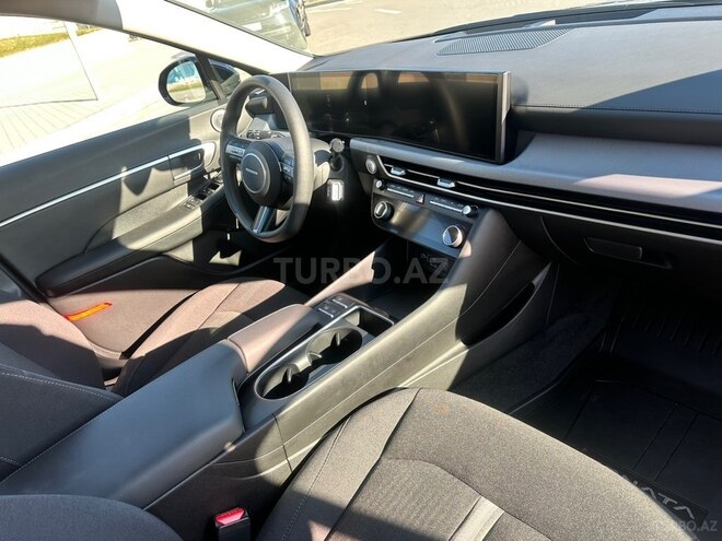 Hyundai Sonata-10