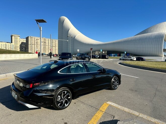 Hyundai Sonata-6