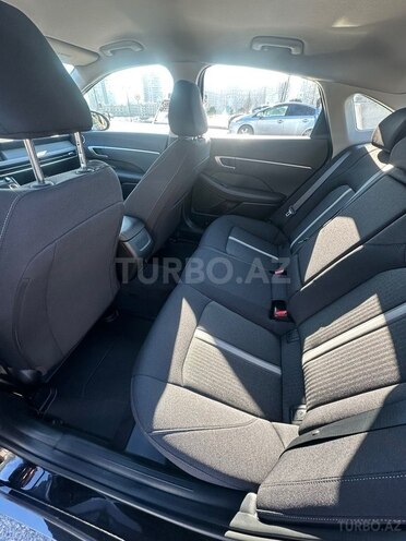 Hyundai Sonata-14