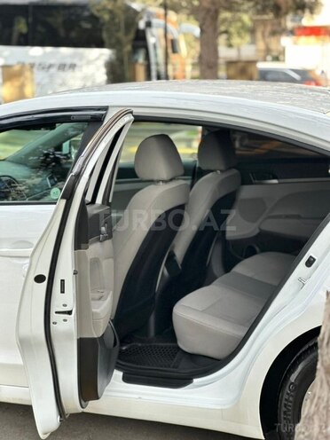 Hyundai Elantra 2017, 159,325 km - 2.0 л - Bakı
