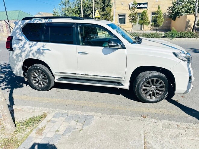Toyota Land Cruiser Prado 2012, 265,000 km - 2.7 l - Bakı