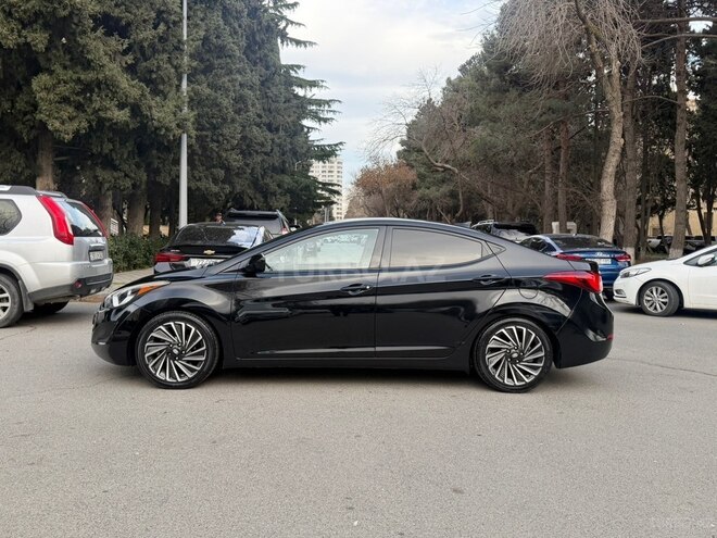 Hyundai Elantra 2015, 145,564 km - 1.8 л - Bakı