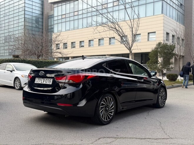 Hyundai Elantra 2015, 145,564 km - 1.8 л - Bakı