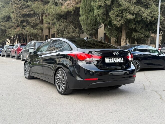 Hyundai Elantra 2015, 145,564 km - 1.8 л - Bakı
