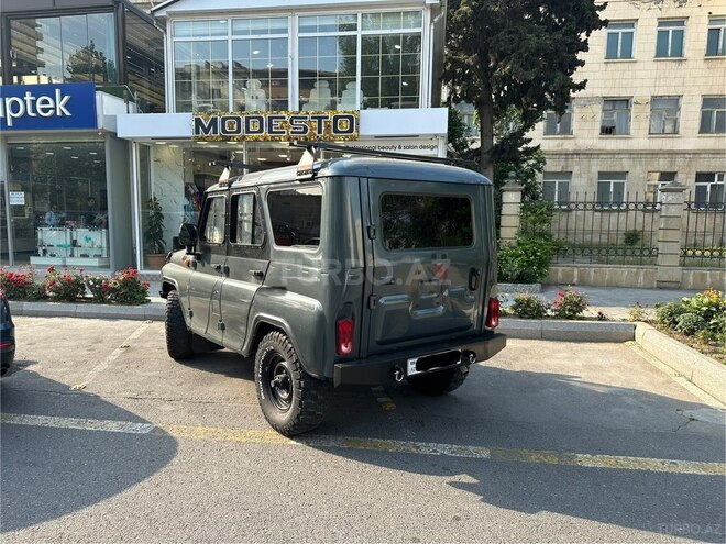 UAZ 31512-3