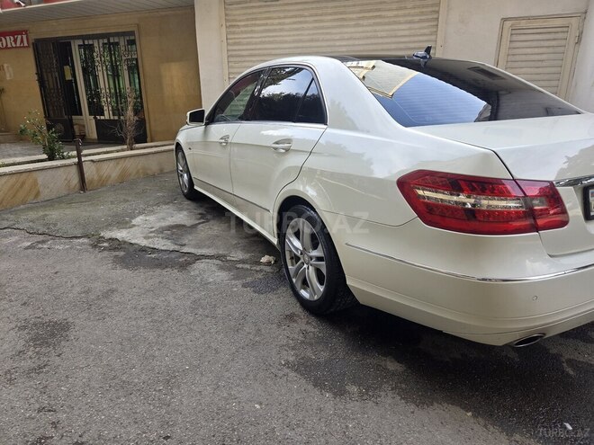 Mercedes E 250 2010, 185,200 km - 1.8 l - Bakı