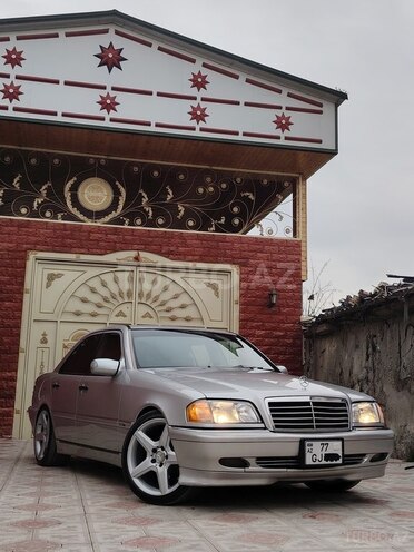 Mercedes C 230 2000, 210,477 km - 2.3 л - Bakı