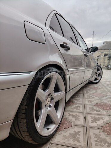 Mercedes C 230 2000, 210,477 km - 2.3 л - Bakı